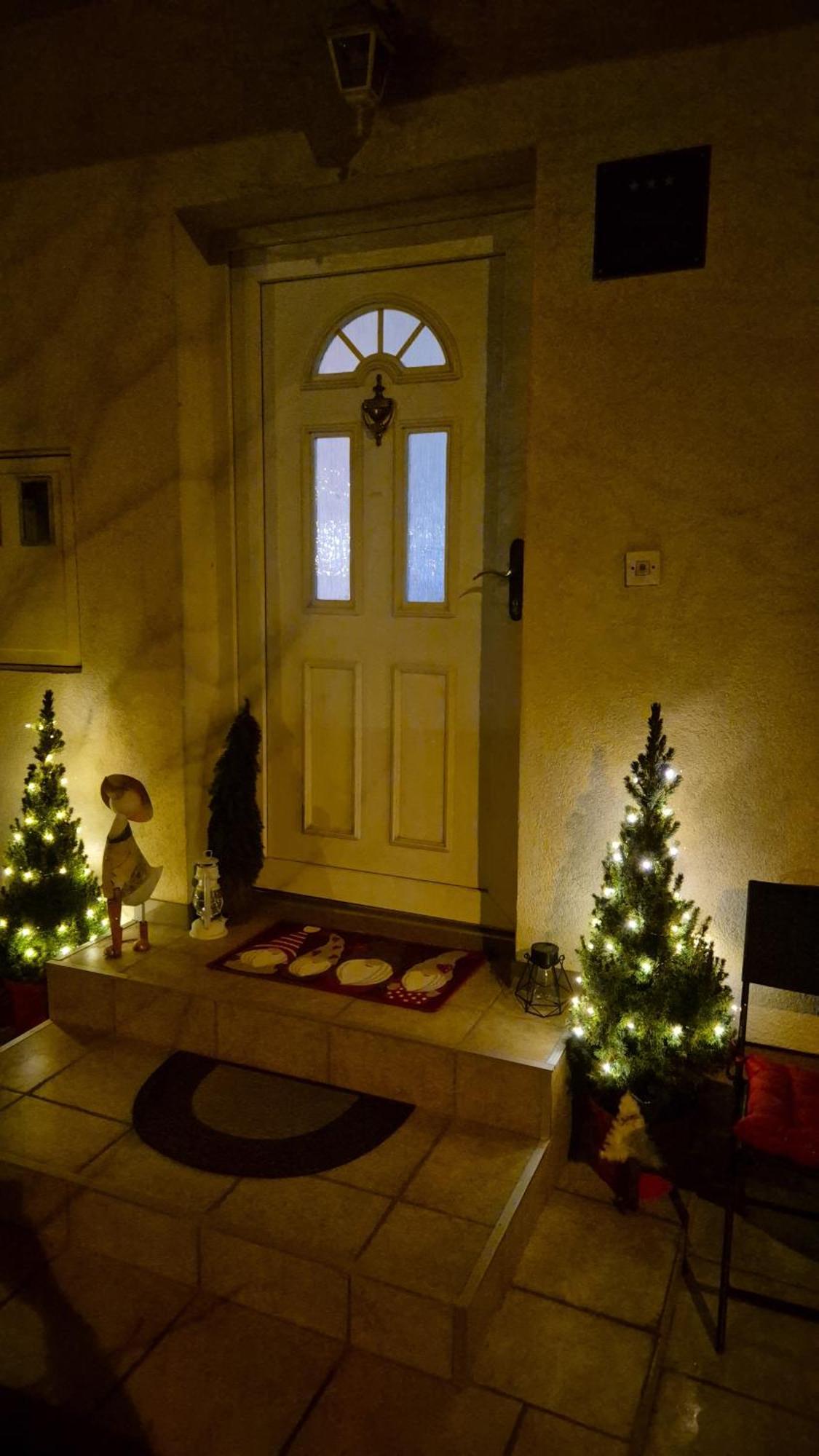 Apartman Na Jezeru Zagreb Bilik gambar